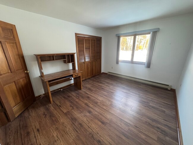 Building Photo - 651 Aldrich Rd