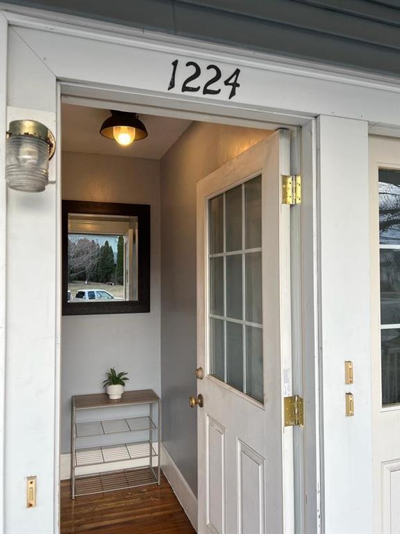 Building Photo - 1224 Park Ave
