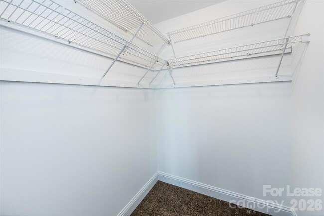 Building Photo - 814 King Arthur Dr