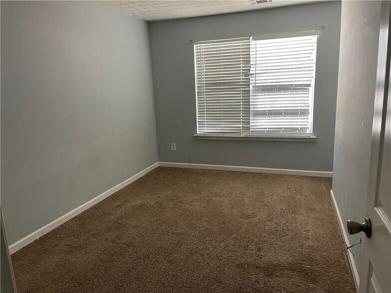 Building Photo - 1538 Viero Dr