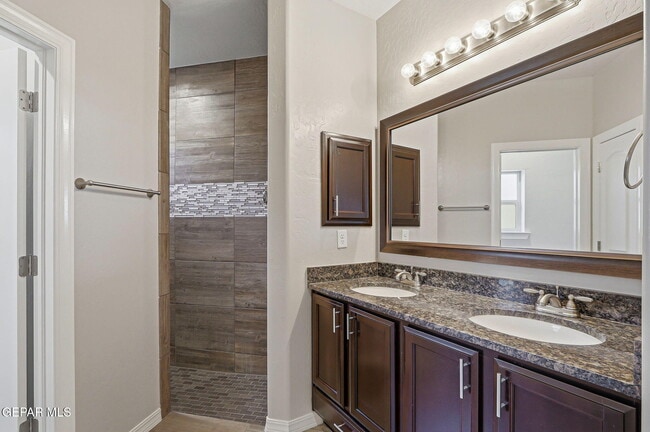 Building Photo - 1408 Dominic Anakin Dr