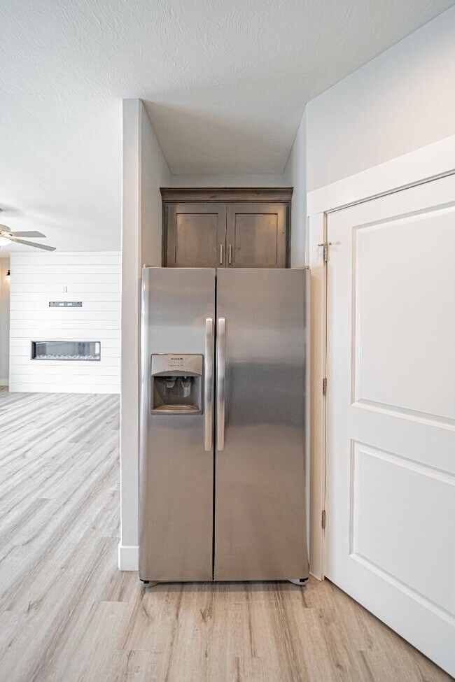 Building Photo - 2896 Blackwood