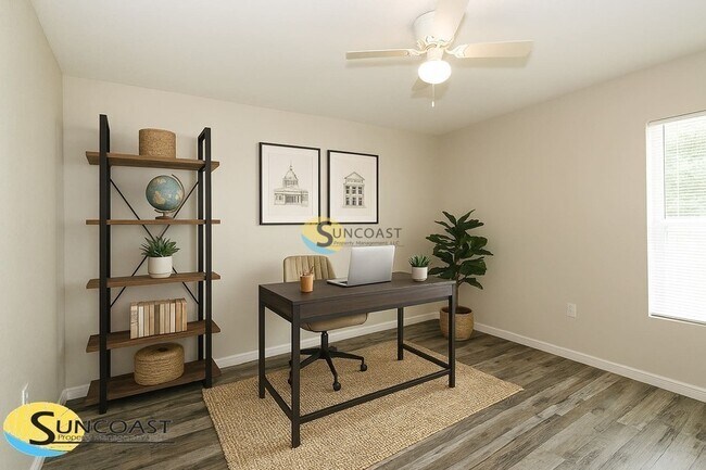 Building Photo - 9522 N Camel Dr