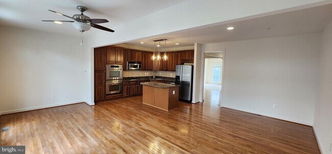 Building Photo - 23812 Burdette Forest Rd