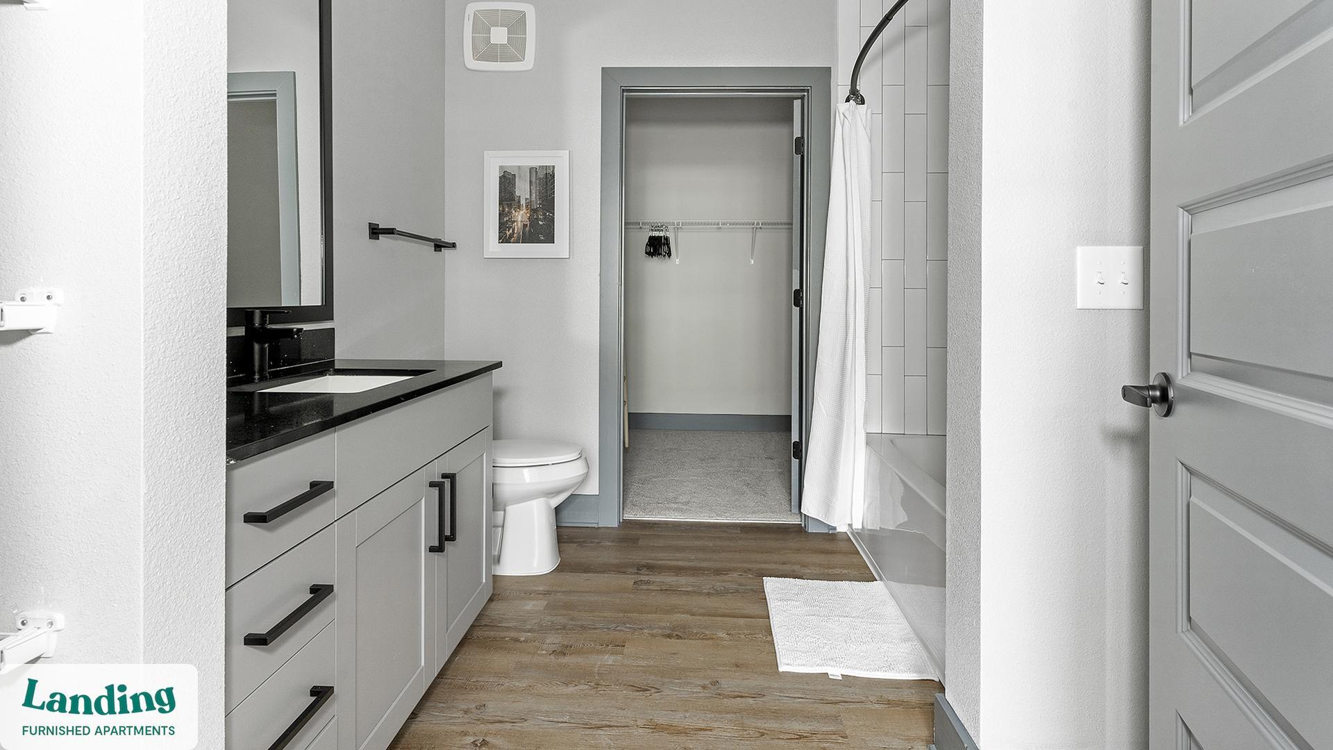 Building Photo - 14041 Hyatt Rd