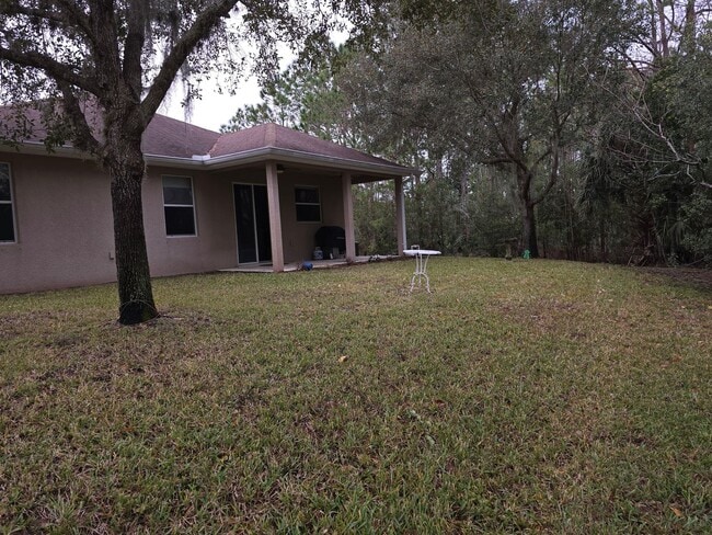 Building Photo - Beautiful 3 Bedroom 2 Bathroom Home, with Scenic Backyard View. Ormond Beach in Hunter's Ridge Co...