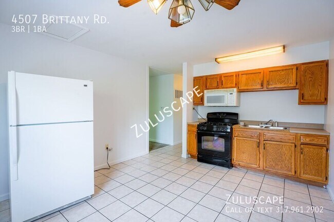 Building Photo - 4507 Brittany Rd