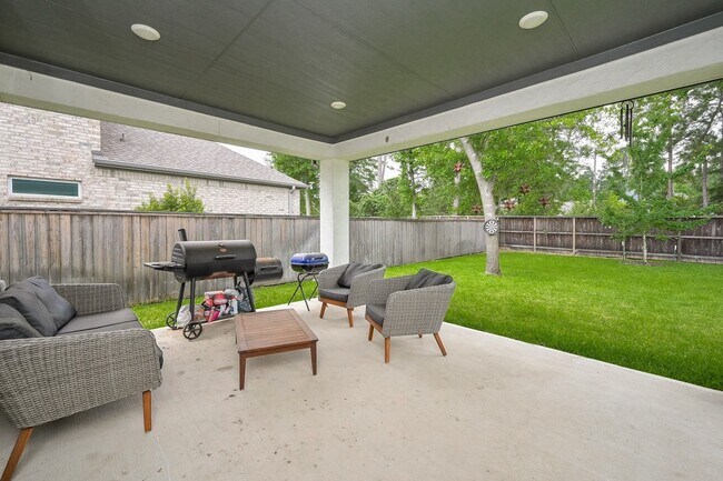 Building Photo - 71 Perennial Cyn Dr