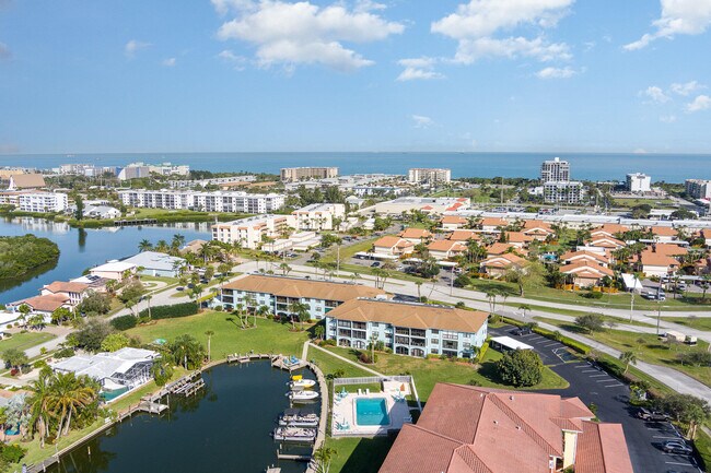Building Photo - 2001 S Banana River Blvd