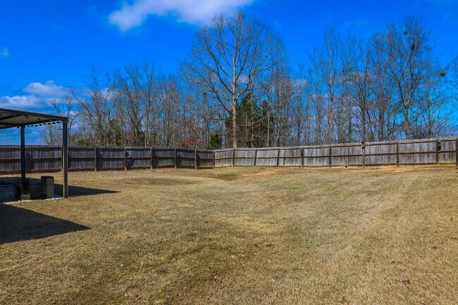 Building Photo - Family Home in Shelbi Place Available June 2026