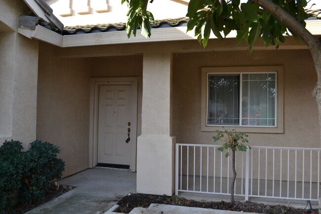 Building Photo - 938 Lusk Dr
