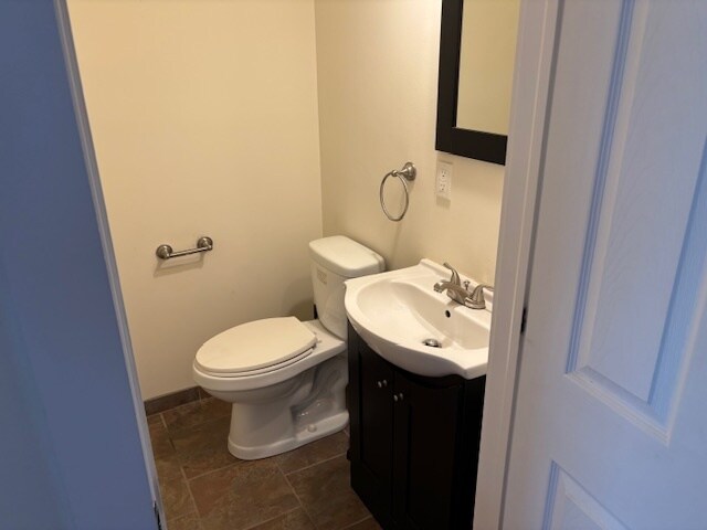 Building Photo - 3500 Sunnyside Ave