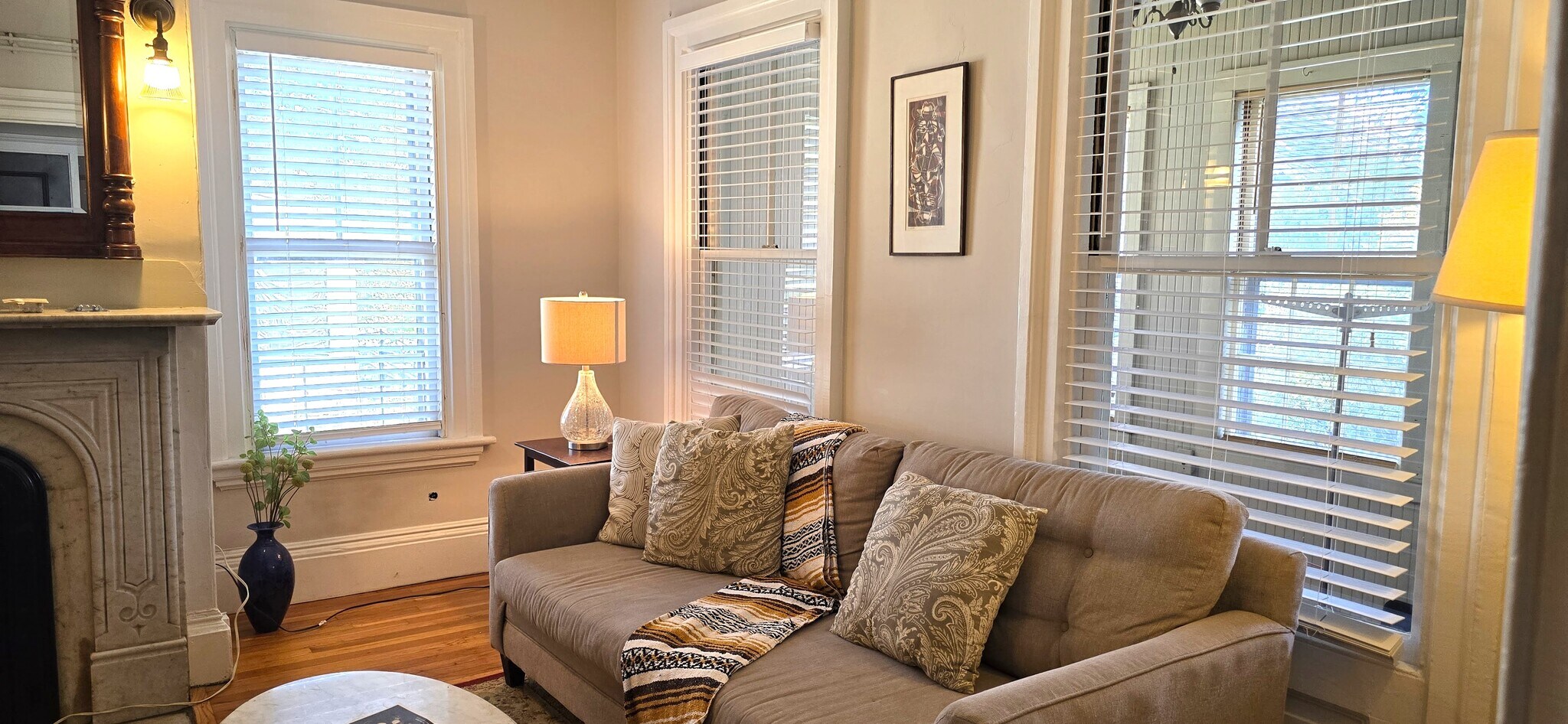 Building Photo - 54 Dudley St