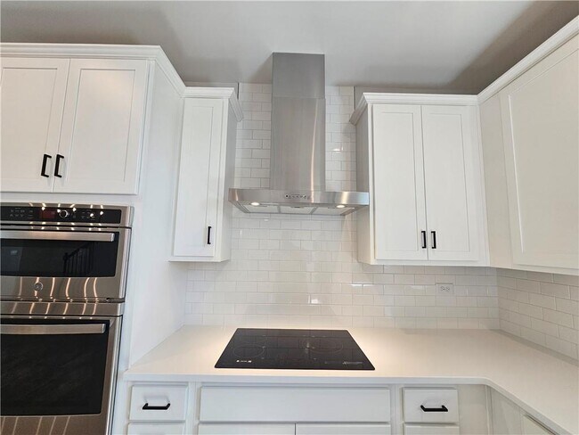 Building Photo - 3250 Willow Glade Trl