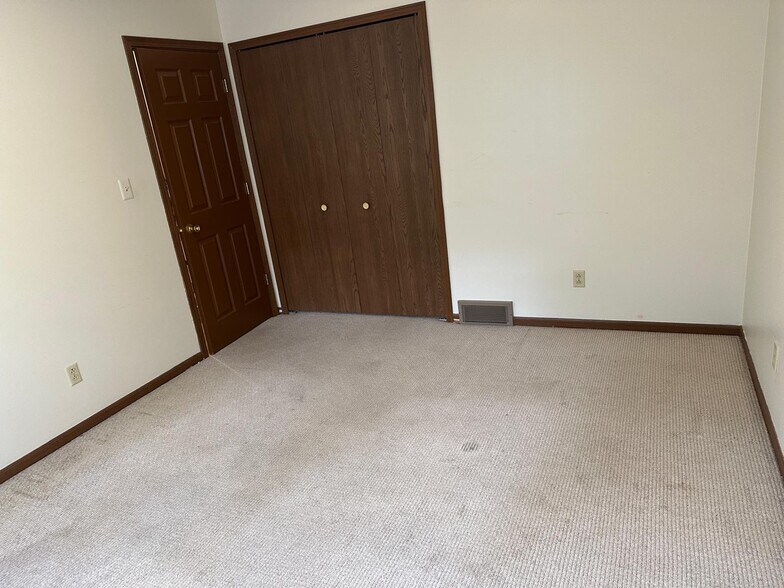 Building Photo - 2504 Haviland Ct