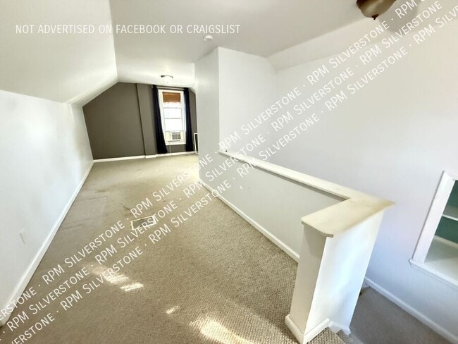 Building Photo - 2664 Tyler-