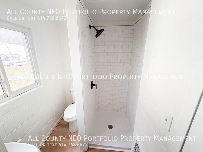 Building Photo - 1720 Harvard Ave