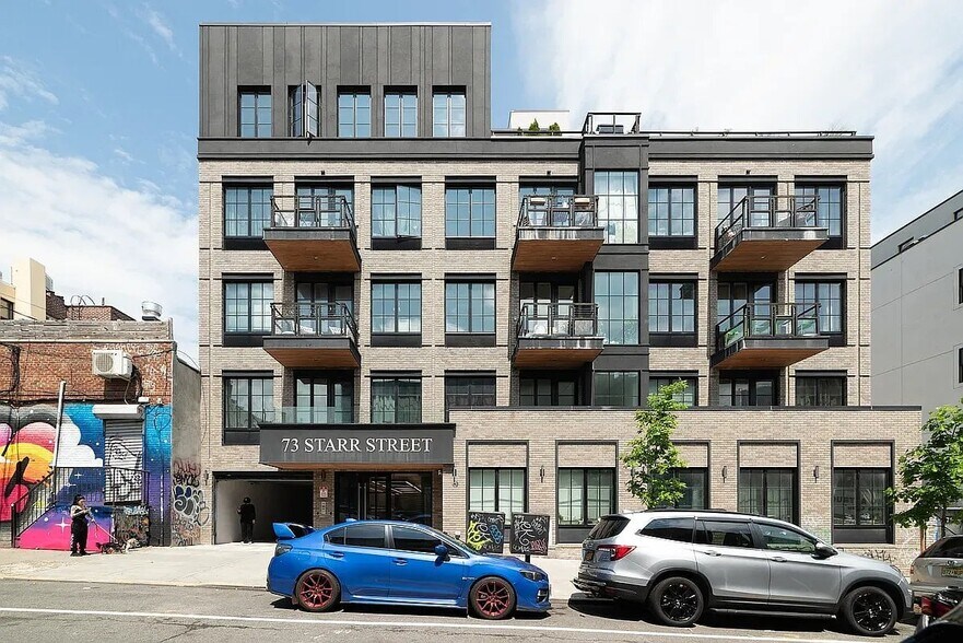 Building Photo - 73 Starr St