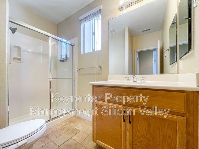 Building Photo - 3825 Venus Ct