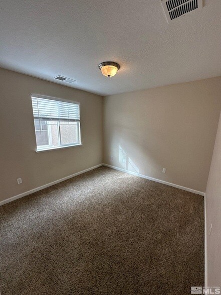 Building Photo - 3994 Dominus Dr