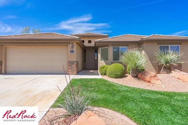 Building Photo - 4 Bedroom in Amber Estates - Newer LVP Flooring throughout home!