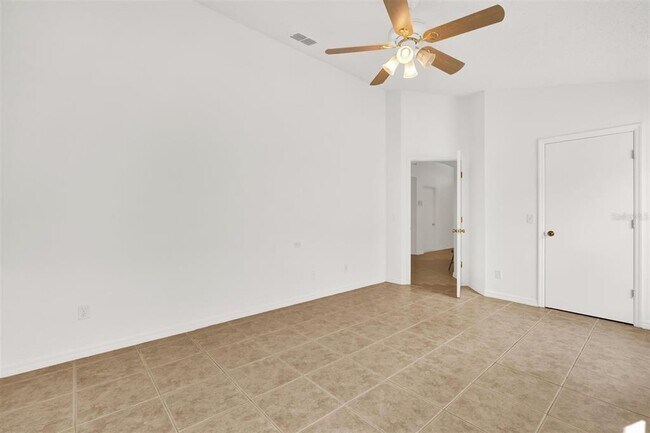 Building Photo - 3390 Cypress Point Cir