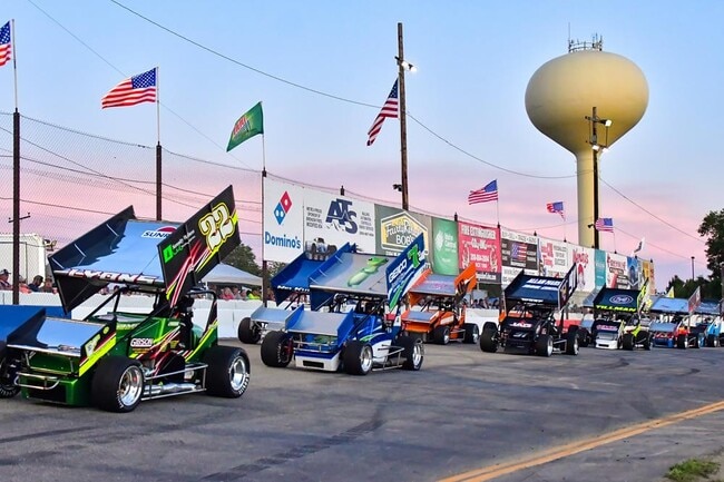 Building Photo - 804 W 7th St