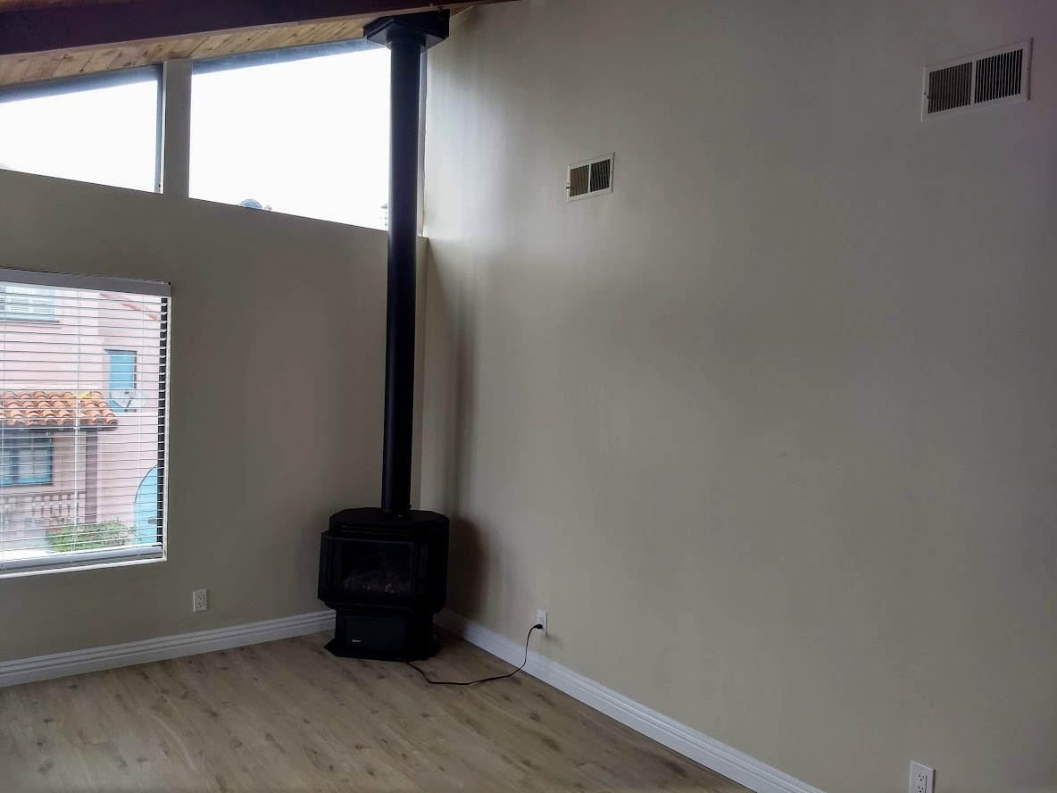 fireplace - 428 30th St