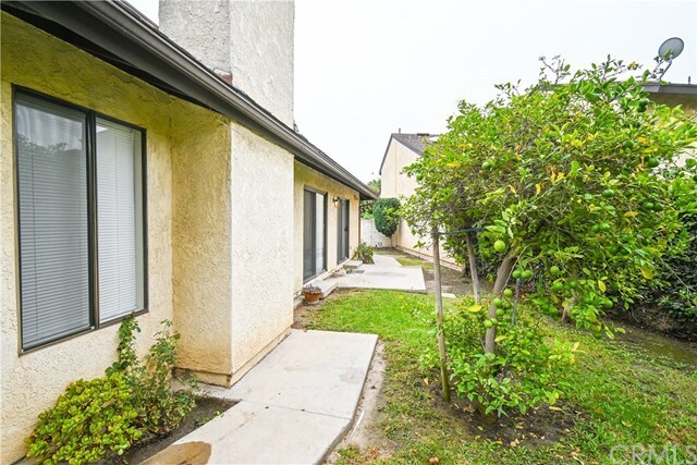 Building Photo - 1131 N Outrigger Way