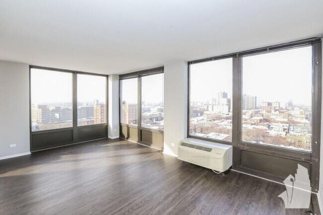 Primary Photo - 0 bedroom in Chicago IL 60613