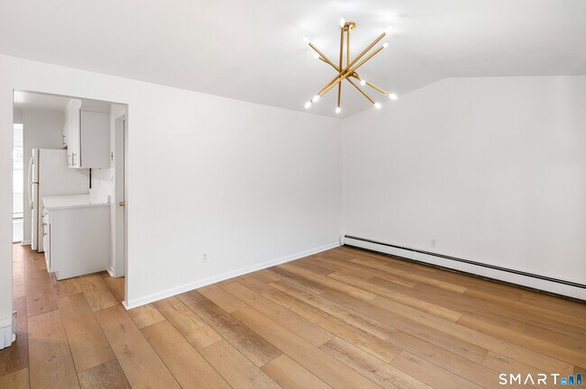 Building Photo - 1329 Stillwater Rd