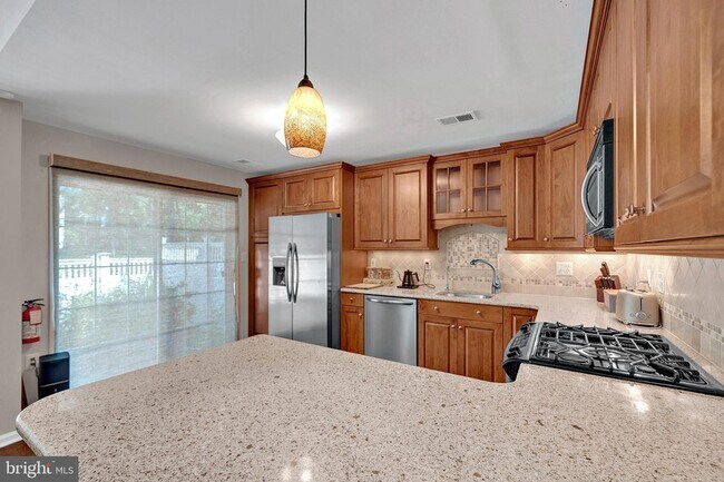 Building Photo - 307 Bollen Ct