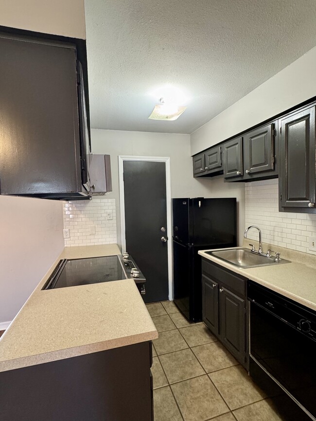 Building Photo - 13811 Turnberry Ln
