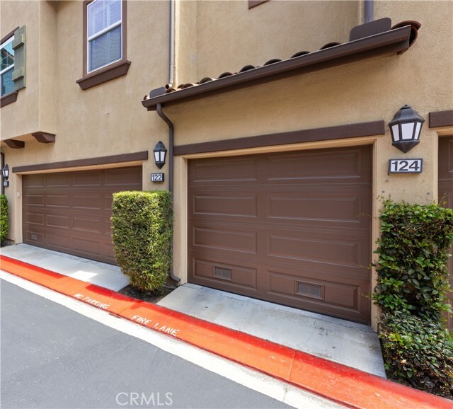 Building Photo - 122 Coral Rose