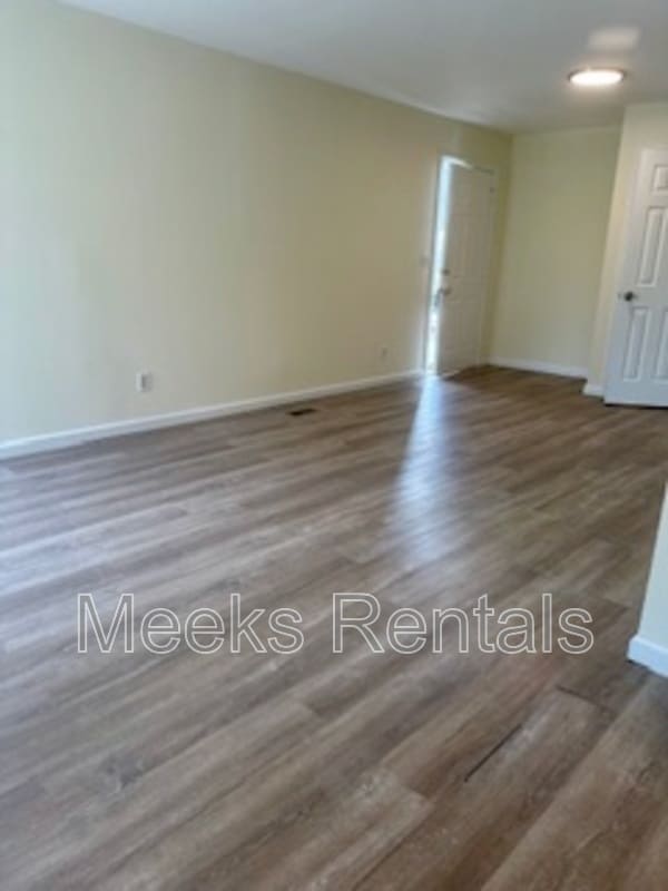 Building Photo - 66 Boncarbo Ln