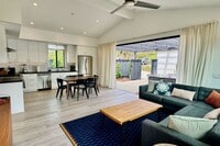 Building Photo - Modern Encinitas Retreat | Furnished | 6-Month Lease | Utilities Included