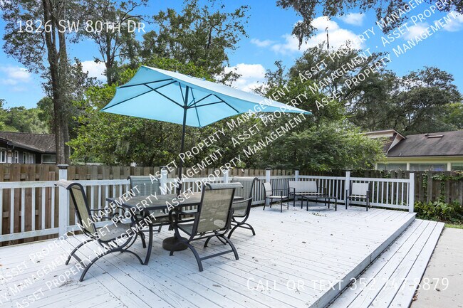 Building Photo - 1826 SW 80th Dr