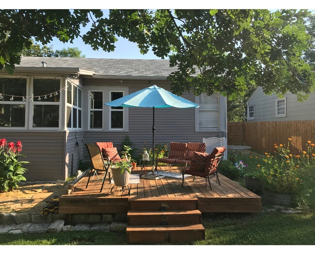Primary Photo - 222 Shadwell Dr