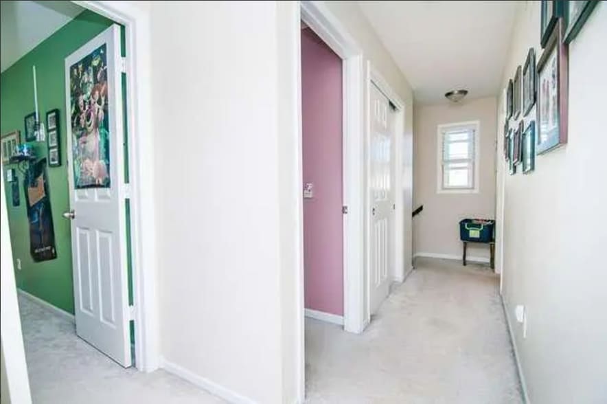 Building Photo - 7302 Gladstone Dr