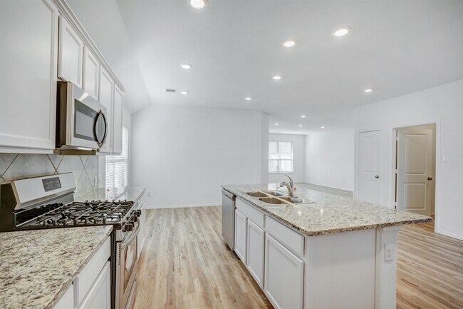 Building Photo - 3719 McCrary Falls Wy