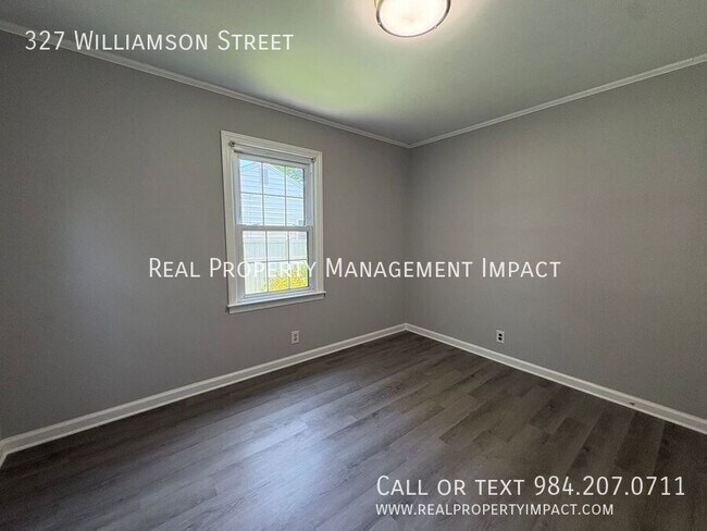 Building Photo - 327 Williamson St