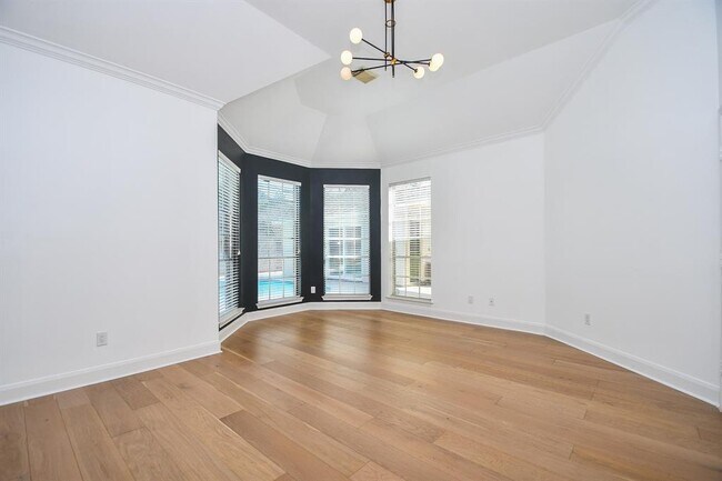 Building Photo - 23210 Greenrush Dr
