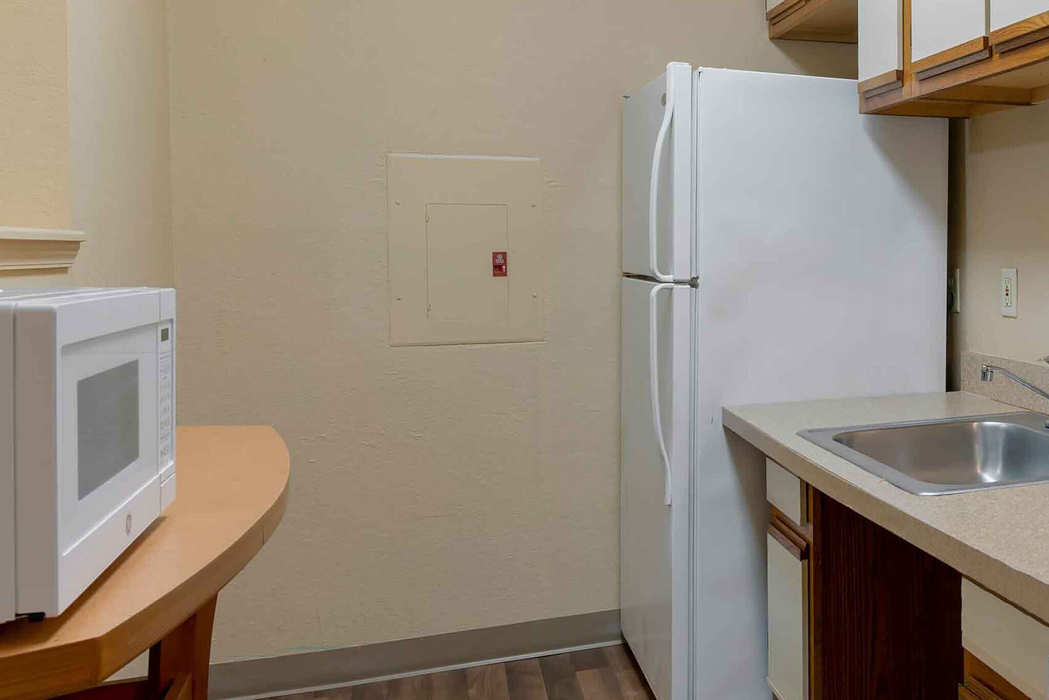 Building Photo - Furnished Studio-Fort Worth - Southwest