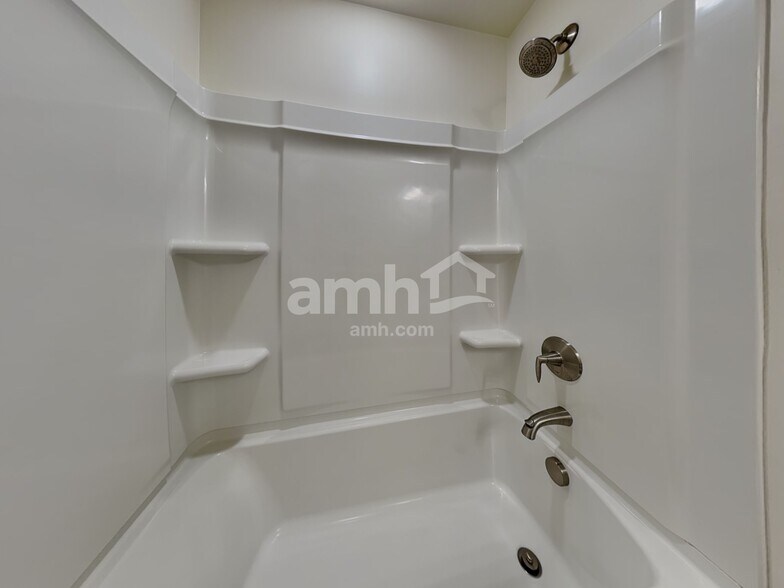 Building Photo - 3920 Riceland Pl