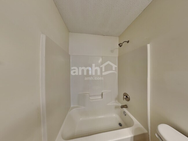 Building Photo - 4533 Hyperion Court