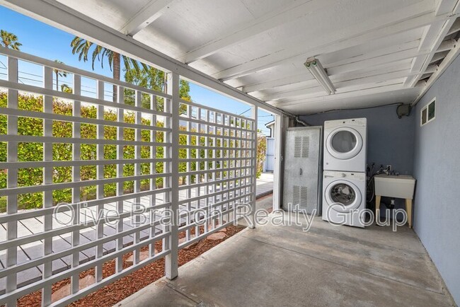 Building Photo - 12827 Rubens Ave