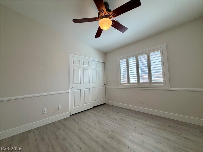 Building Photo - 124 Lemongold St