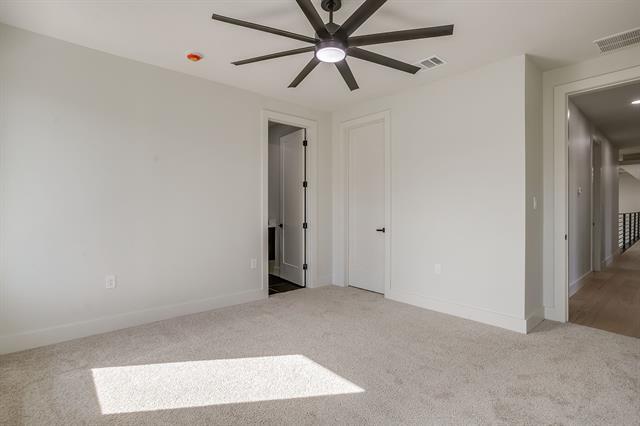 Building Photo - 6301 Tiffany Oaks Ln