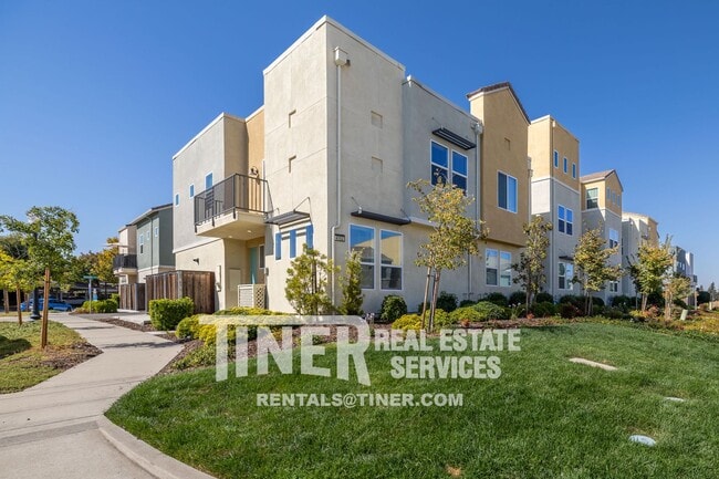 Building Photo - 4152 Rotor Ln