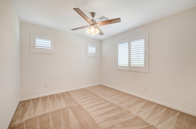 Building Photo - Amazing Solar Powered 3 Bedroom, 2 Story H...
